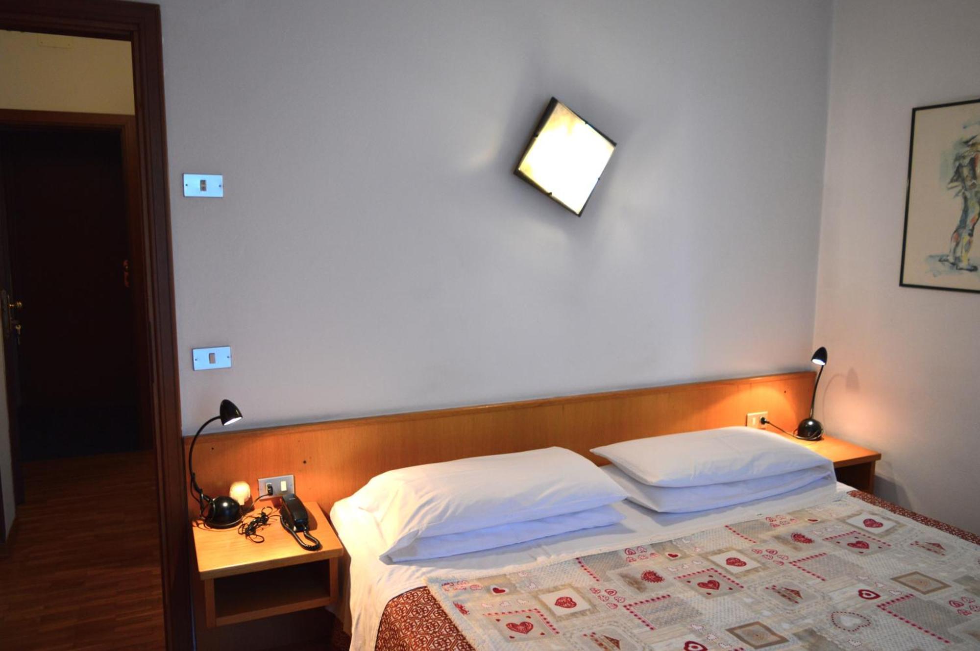 Hotel Wanda Pinzolo Luaran gambar