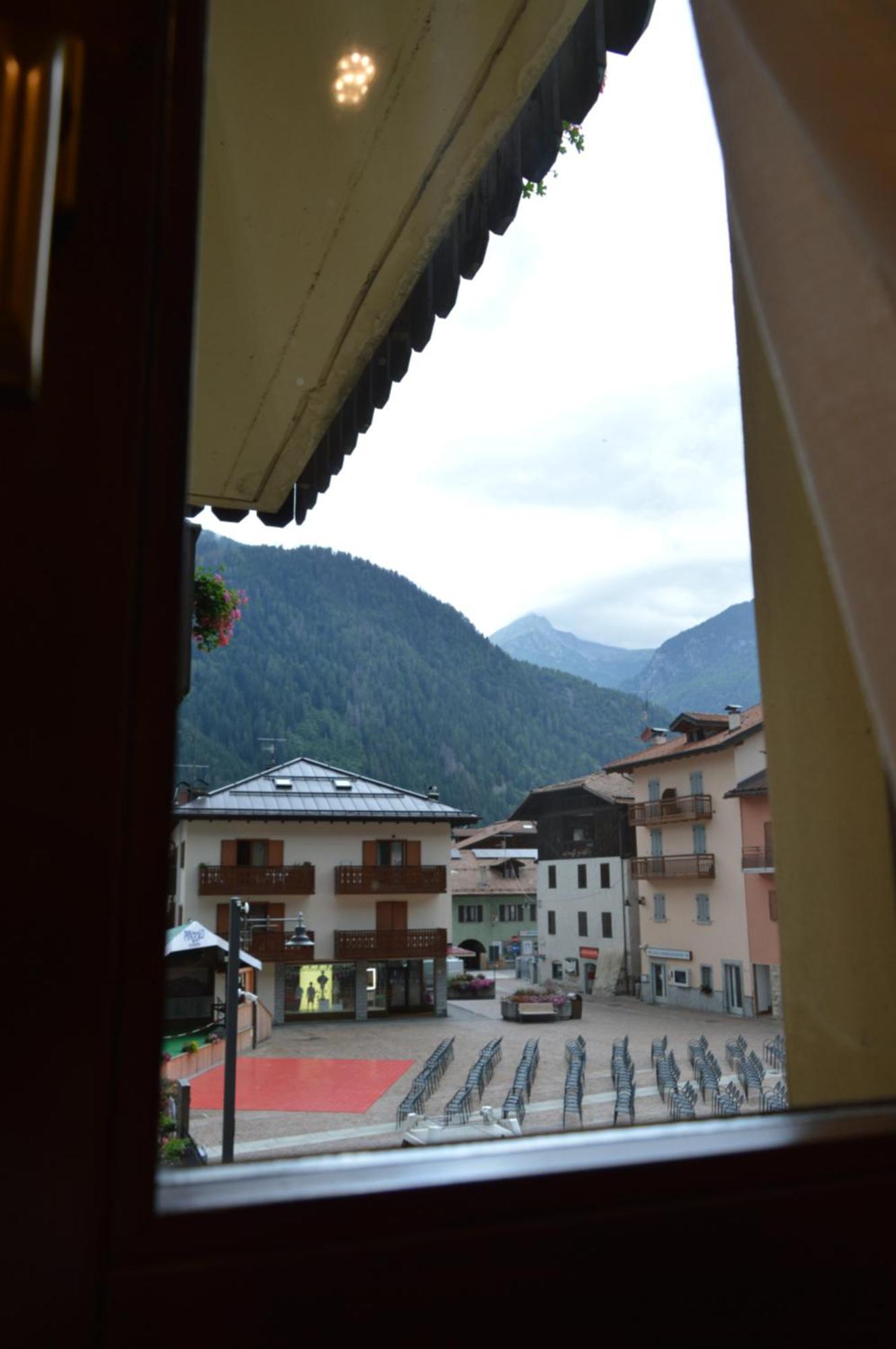 Hotel Wanda Pinzolo Luaran gambar