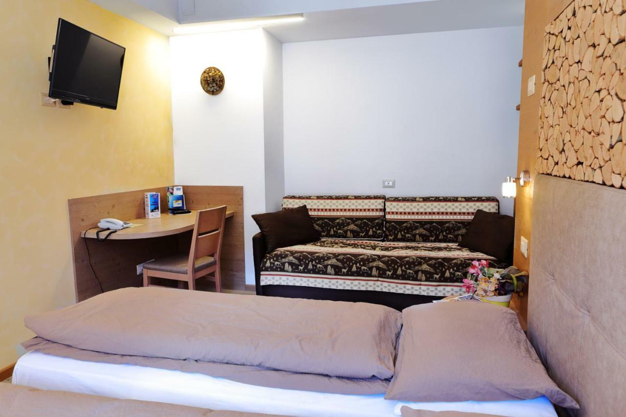 Hotel Wanda Pinzolo Luaran gambar