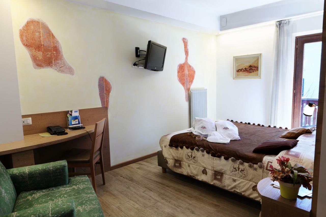 Hotel Wanda Pinzolo Luaran gambar